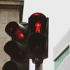 Mỗi lần giao dịch đầu tư hãy tự hỏi:" Bạn thấy tín hiệu đèn màu gì?